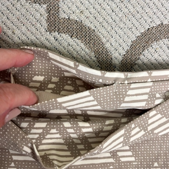 Aerie chill play move geometric Patterned 7/8 Leggings - Picture 8 of 13